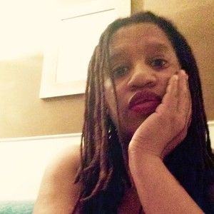 Meet your Posher, Jacqueline